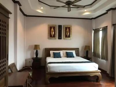 Pha Thai House - 153