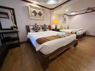 Pha Thai House - 70