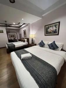 Pha Thai House - 65