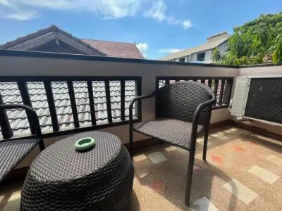 Pha Thai House - 33