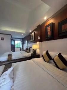 Pha Thai House - 111