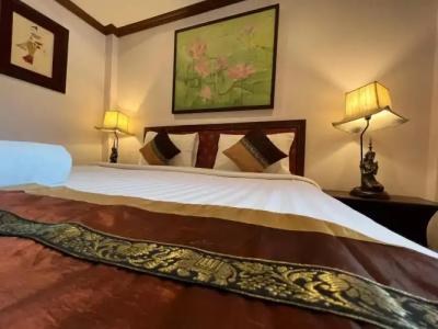 Pha Thai House - 20