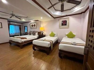 Pha Thai House - 73
