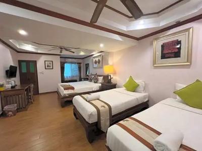 Pha Thai House - 72