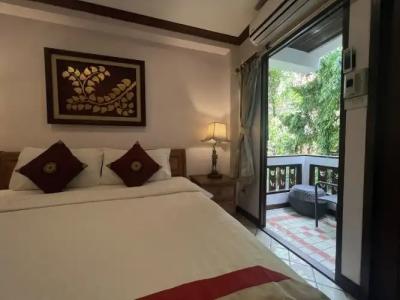 Pha Thai House - 120
