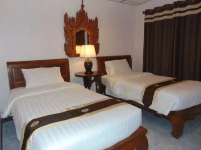 Pha Thai House - 6