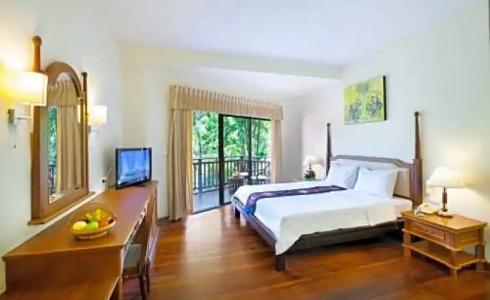 Khaolak Bayfront Resort - 36