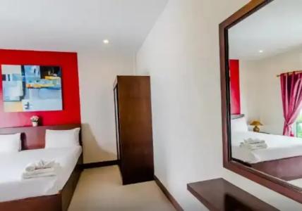 Baan Yuyen Karon Guesthouse - 101