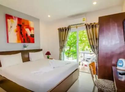 Baan Yuyen Karon Guesthouse - 120