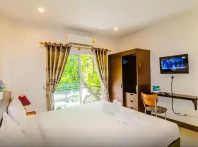 Baan Yuyen Karon Guesthouse - 110