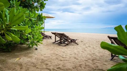 Baan Klang Aow Beach Resort - 8