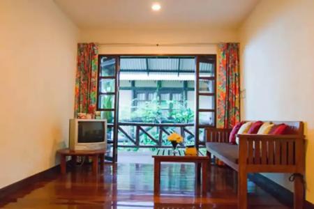 Baan Klang Aow Beach Resort - 17