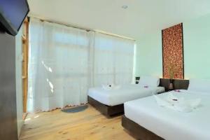 Phi Phi Sea Sky Resort, Phi Phi Island