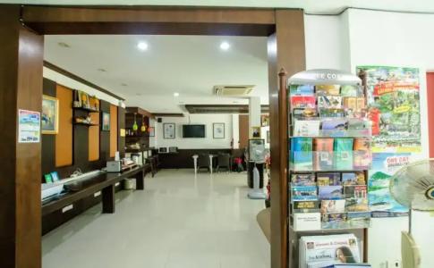Queen Boutique - 18