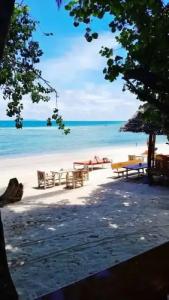 Seaboard Bungalow - 60