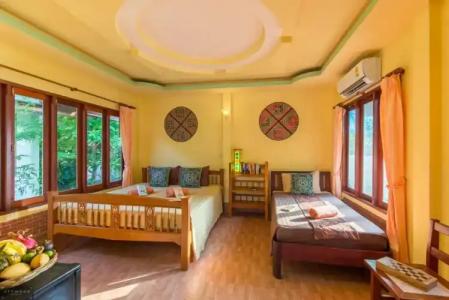 Seaboard Bungalow - 90