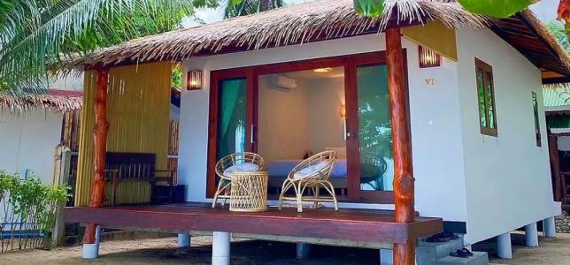 V-View Beach Resort - 24