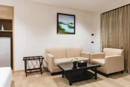 Adelphi Pattaya - SHA Extra Plus - 99