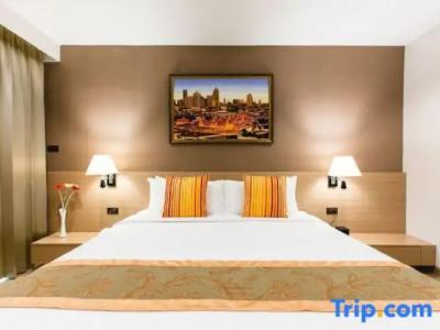 Adelphi Pattaya - SHA Extra Plus - 35