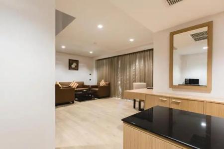Adelphi Pattaya - SHA Extra Plus - 118