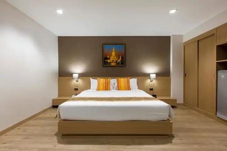 Adelphi Pattaya - SHA Extra Plus - 68