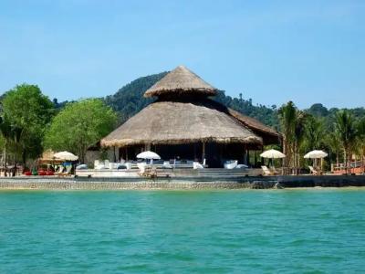 The Blue Sky Resort @ Koh Payam - 20