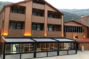 Onal Motel, Uzungol