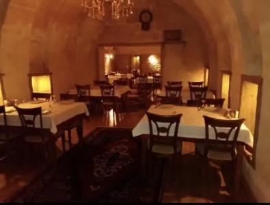 Old Greek House - 11