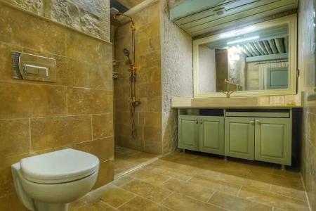 Takaev Cave House - 124