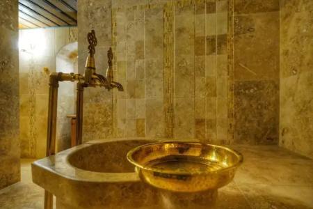 Takaev Cave House - 87