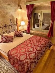 Takaev Cave House - 64