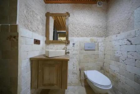 Takaev Cave House - 36