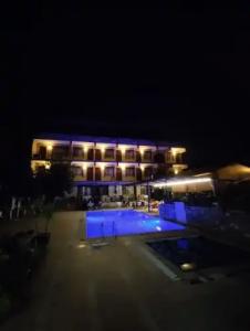 shah sultan Ozturk - 103