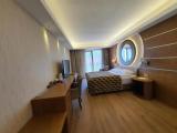 Standard Single room with balcony and with partial sea view