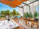 Deluxe Jacuzzi Terrace room with sea view