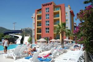 Club Alpina, Marmaris