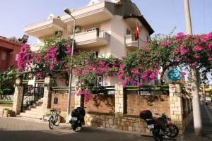 selenya apart, Marmaris