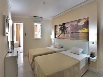 Batihan Beach Resort & Spa - 24H All Inclusive - 89