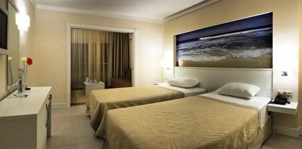 Batihan Beach Resort & Spa - 24H All Inclusive - 95