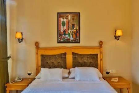 Palace Olive Odore - 29