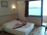 Standard Double room with lake view