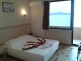 Standard Single room with lake view