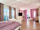 Queen Beatrix Suite