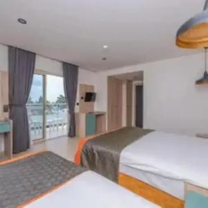 Lims Bona Dea Beach - 112