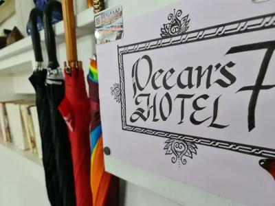 Oceans 7 - 9