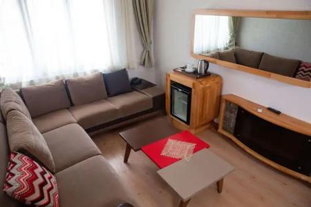 Emirtimes Kadıköy - 132