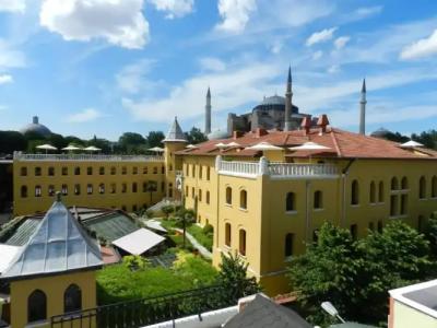 Berk Guest House - Grandma's House - 22