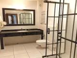 Deluxe Suite with balcony