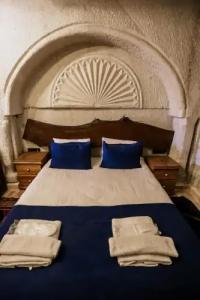 Elite Cave Suites - 88