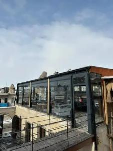 Elite Cave Suites - 13